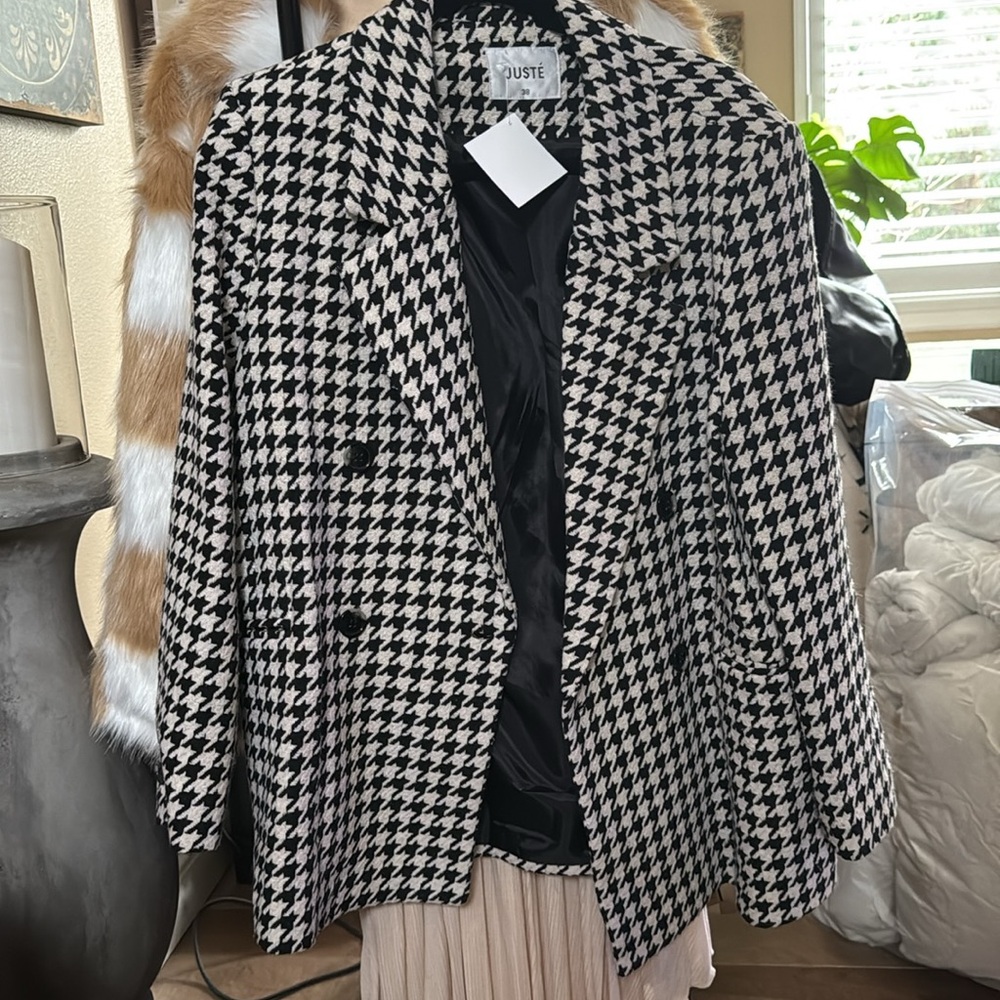 Houndstooth Pattern Ecru Oversized Blazer
Jacket … - image 5